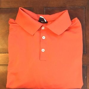 Nike GOLF FIT DRY XXL short sleeve shirt . EUC